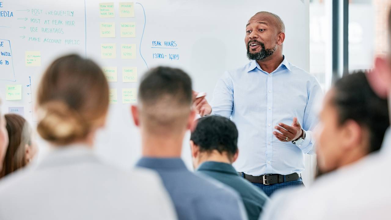 beyond-training-how-peer-mentoring-at-sdc-fosters-growth-and-connection-for-impactful-skills-development